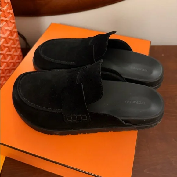 Hermes On the Go Mules, 40.5 - Picture 2 of 5